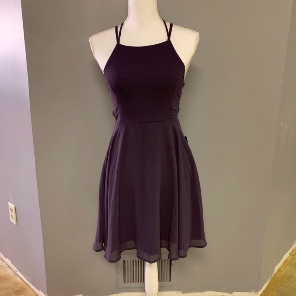 💜 Strappy open back dress 💜